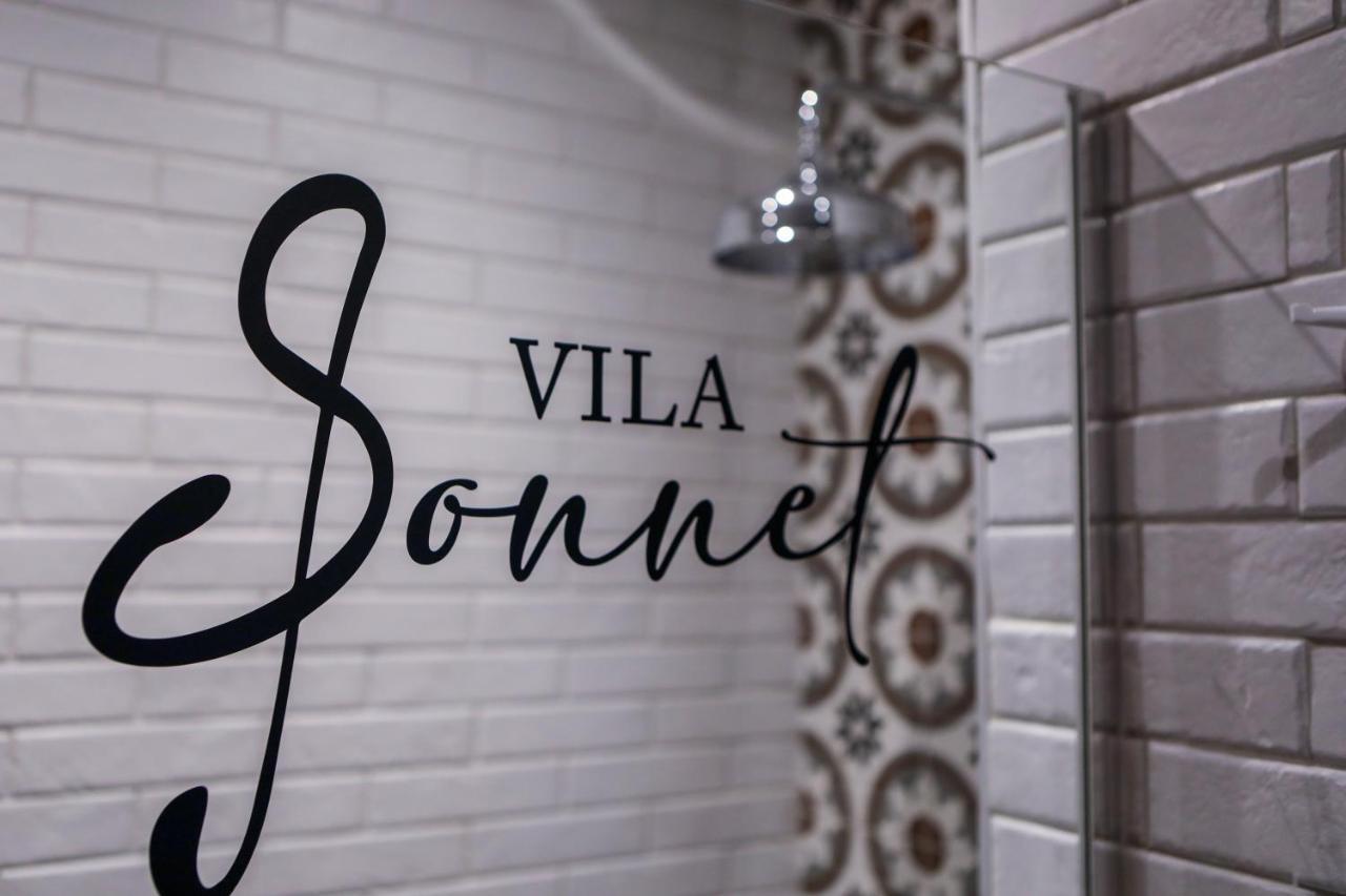 Vila Sonnet Корча Экстерьер фото